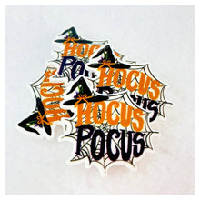 Load image into Gallery viewer, Set of 2 - Planar Resin - Hocus Pocus Cobweb and Witch Hat