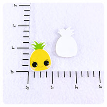 Load image into Gallery viewer, Set of 2 - Planar Resin - Pineapple