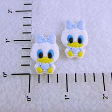 Load image into Gallery viewer, Set of 2 - PVC Resin - Daisy Full Body Cutie