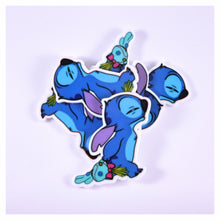 Load image into Gallery viewer, Set of 2 - Planar Resin - Stitch Dragging Scrump