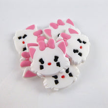 Load image into Gallery viewer, Set of 2 - PVC Resin - Marie Tsum Tsum White Back