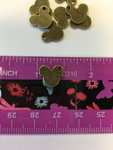 Load image into Gallery viewer, Set of 10 - Mouse Head Charms - Gold Tone