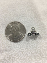 Load image into Gallery viewer, Set of 10 - Carriage Charms - Bright Silver Color