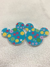 Load image into Gallery viewer, Set of 2 - Planar Resin - Mouse Head Blue Flowers