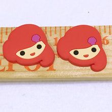 Load image into Gallery viewer, Set of 2 - PVC Resin - Ariel - Mermaid Princess