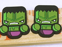 Load image into Gallery viewer, Set of 2 - PVC Resin - The Incredible Hulk - Avengers