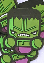 Load image into Gallery viewer, Set of 2 - PVC Resin - The Incredible Hulk - Avengers