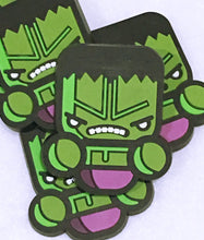 Load image into Gallery viewer, Set of 2 - PVC Resin - The Incredible Hulk - Avengers