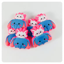 Load image into Gallery viewer, Set of 2 - PVC Resin - Dumbo with Marie