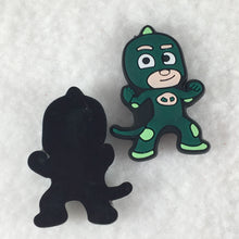 Load image into Gallery viewer, Set of 2 - PVC Resin - PJ Masks - Gekko