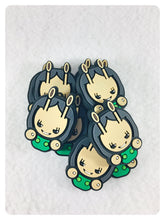 Load image into Gallery viewer, Set of 2 - PVC Resin - Mantis - Guardians