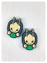 Load image into Gallery viewer, Set of 2 - PVC Resin - Mantis - Guardians