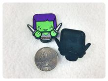 Load image into Gallery viewer, Set of 2 - PVC Resin - Gamora - Guardians