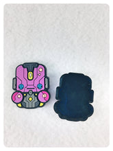 Load image into Gallery viewer, Set of 2 - PVC Resin - Vision - Guardians