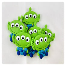 Load image into Gallery viewer, Set of 2 - PVC Resin - Toy Story - Alien - LGM