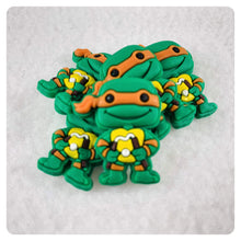Load image into Gallery viewer, Set of 2 - PVC Resin - TMNT - Turtle - Michelangelo