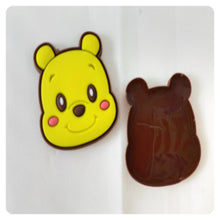 Load image into Gallery viewer, Set of 2 - PVC Resin - Winnie the Pooh