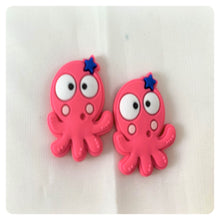 Load image into Gallery viewer, Set of 2 - PVC Resin - Pink Octopus