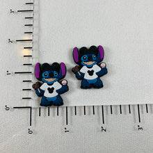 Load image into Gallery viewer, Set of 2 - PVC Resin - Stitch goes to Disney