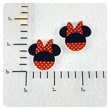 Load image into Gallery viewer, Set of 2 - Planar Resin - Mrs. Mouse