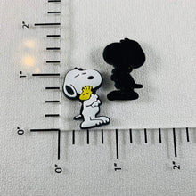 Load image into Gallery viewer, Set of 2 - PVC Resin - Snoopy - Cute Dog