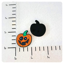 Load image into Gallery viewer, Set of 2 - PVC Resin - Pumpkin - Halloween
