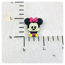 Load image into Gallery viewer, Set of 2 - PVC Resin - Mrs. Mouse