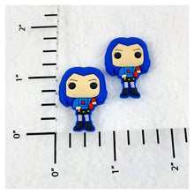 Load image into Gallery viewer, Set of 2 - PVC Resin - Evie - Descendants