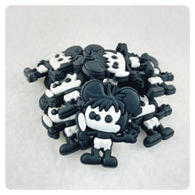 Load image into Gallery viewer, Set of 2 - PVC Resin - Mr. Mouse - Plane Crazy