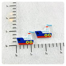 Load image into Gallery viewer, Set of 2 - PVC Resin - Cruise Ship - DCL