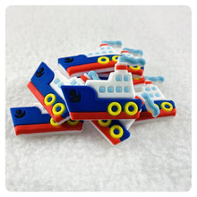 Load image into Gallery viewer, Set of 2 - PVC Resin - Cruise Ship - DCL