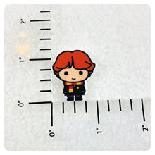 Load image into Gallery viewer, Set of 2 - Planar Resin - HP - Wizard Boy - Ron