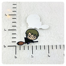 Load image into Gallery viewer, Set of 2 - Planar Resin - HP - Wizard Boy on Broom