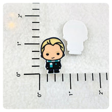 Load image into Gallery viewer, Set of 2 - Planar Resin - HP - Wizard Boy - Draco