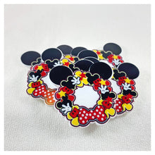 Load image into Gallery viewer, Set of 2 - Planar Resin - Mouse Wreath