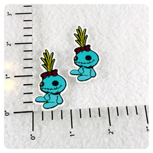 Load image into Gallery viewer, Set of 2 - Planar Resin - Scrump Doll