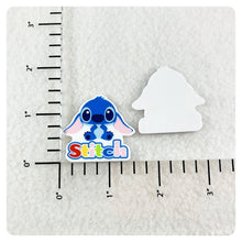 Load image into Gallery viewer, Set of 2 - Planar Resin - Stitch - Name