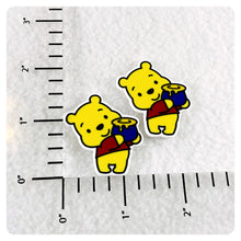 Load image into Gallery viewer, Set of 2 - Planar Resin - Winnie the Pooh