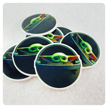 Load image into Gallery viewer, Set of 2 - Planar Resin - The Child - Alien - Mandalorian - Round