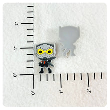 Load image into Gallery viewer, Set of 2 - PVC Resin - Wasp - Ant-Man