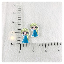 Load image into Gallery viewer, Set of 2 - Planar Resin - Elsa - Frozen - Queen