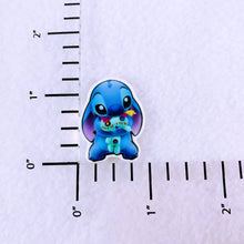 Load image into Gallery viewer, Set of 2 - Planar Resin - Stitch with Scrump