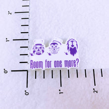 Load image into Gallery viewer, Set of 2 - Planar Resin - Hitchhiking Ghosts - Haunted Mansion - Purple