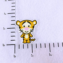 Load image into Gallery viewer, Set of 2 - Planar Resin - Tigger - Pooh