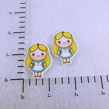 Load image into Gallery viewer, Set of 2 - Planar Resin - Alice - Wonderland