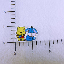 Load image into Gallery viewer, Set of 2 - Planar Resin - Winnie the Pooh