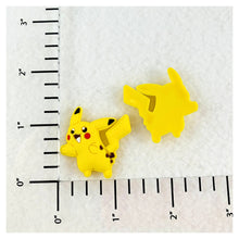 Load image into Gallery viewer, Set of 2 - PVC Resin - Pikachu - Pokemon
