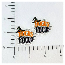 Load image into Gallery viewer, Set of 2 - Planar Resin - Hocus Pocus Cobweb and Witch Hat
