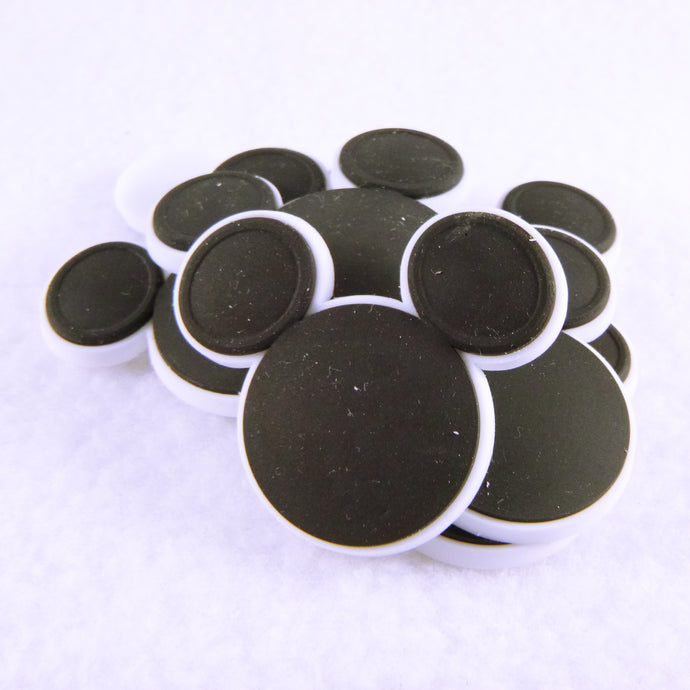 Set of 2 - PVC Resin -  Mickey Heads White & Black