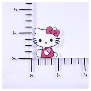 Set of 2 - Planar Resin - Hello Kitty Pink Shirt